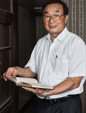 明安堂第三代傳人 張飛劍